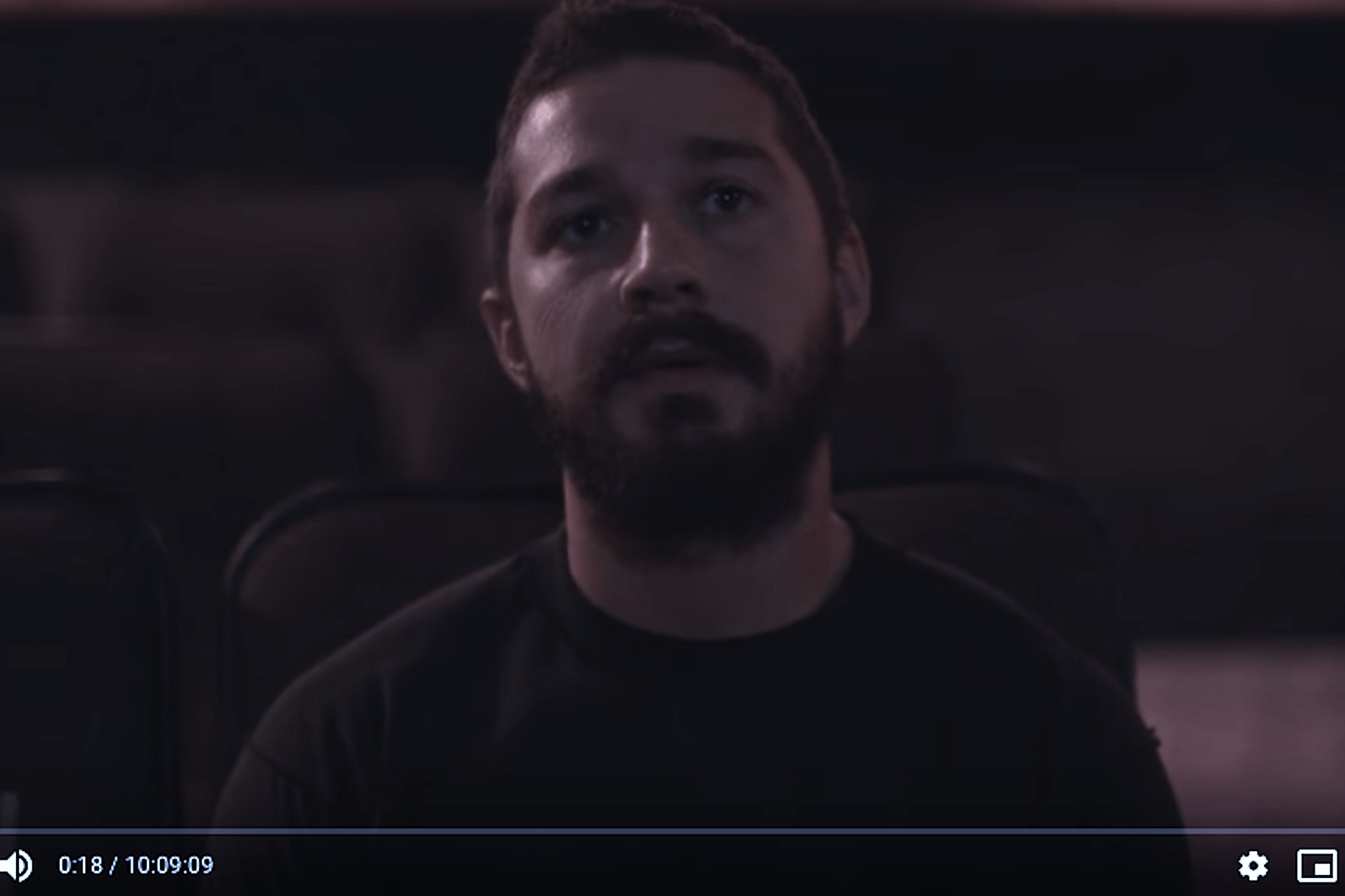 #allmymovies: Tagelang sah sich Shia LaBeouf alle Filme an, in denen er je mitgespielt hatte. Eine öffentliche Selbstinszenierung.