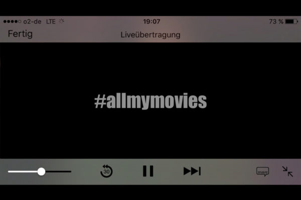 #allmymovies: Tagelang sah sich Shia LaBeouf alle Filme an, in denen er je mitgespielt hatte. Eine öffentliche Selbstinszenierung.