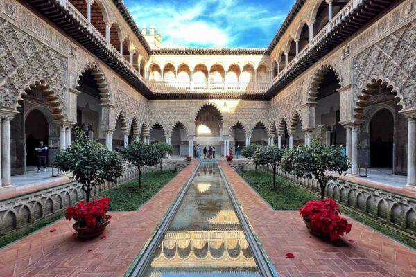 Der Real Alcázar gilt als der älteste noch genutzte königliche Palast Europas.