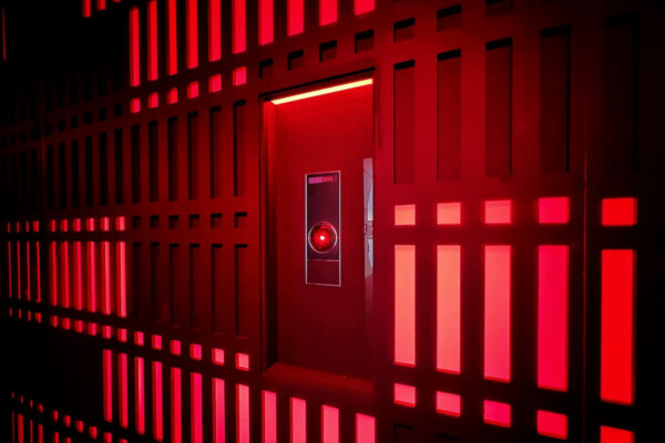 Ein Nachbau des bedrohlichen Computers HAL 9000 aus dem Film "2001: A Space Odyssey".