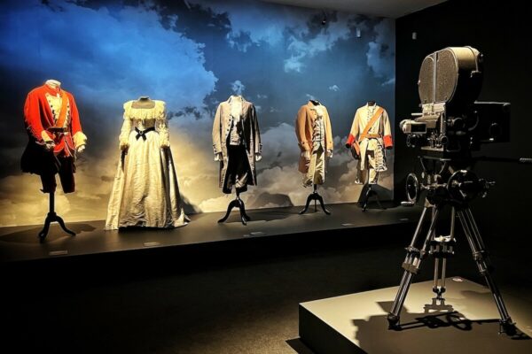 In der Ausstellung sind zahlreiche Originalkostüme aus Kubricks Filmen zu sehen.