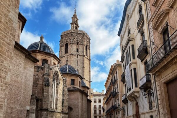 Wer sich die 207 Stufen zutraut, kann den Miguelete besichtigen, den Glockenturm der Catedral de València.